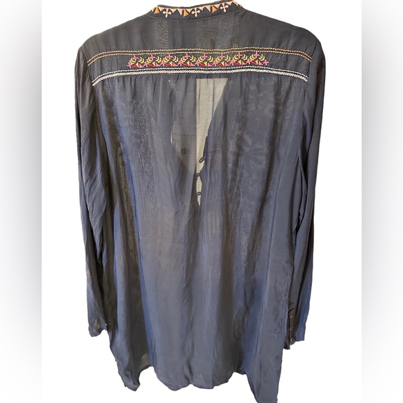 Johnny Was Embroidered Blouse - Picture 4 of 11